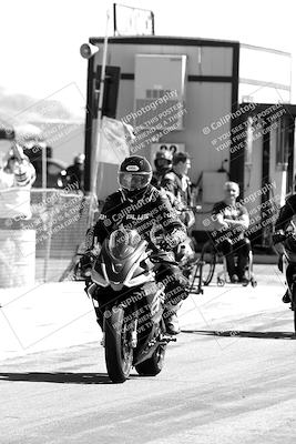 media/May-06-2024-Moto Forza (Mon) [[b33359f27d]]/Around the Pits/